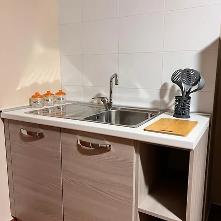 Minturnae Relais 3*