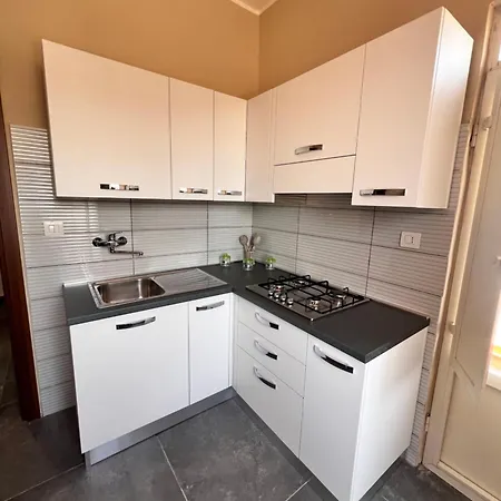 Pensión Minturnae Relais 3*