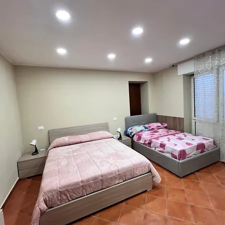 Minturnae Relais 招待所 明图尔诺