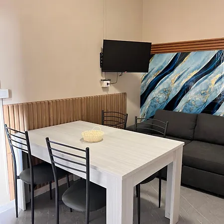 Minturnae Relais Pensjonat *