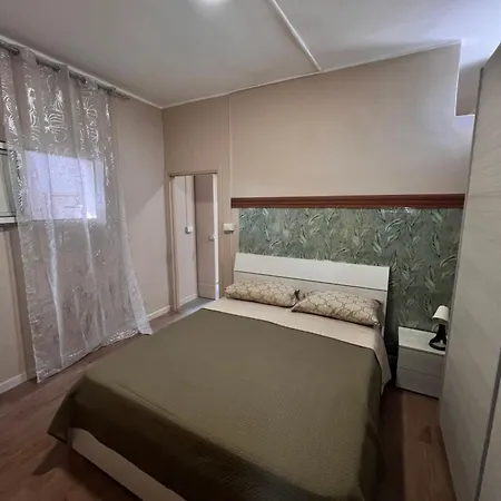 Minturnae Relais 招待所 明图尔诺
